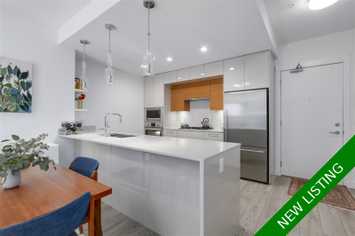 Lynn Valley Condo for sale:  2 bedroom 827 sq.ft. (Listed 2018-10-10)